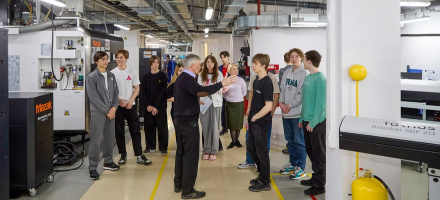 Инженерные классы готовят будущих специалистов в 225 школах Москвы. Фото: www.mos.ru