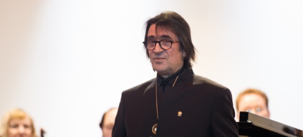 Ю.Башмет на открытии центра в Москве