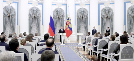 Лучшие молодые ученые получили президентские премии