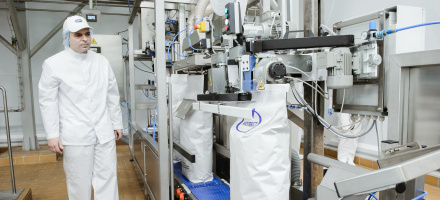 Начал работу завод по переработке молочной сыворотки