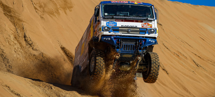 «КАМАЗ-мастер» завоевал «золото» и «серебро» ралли «Дакар-2020»